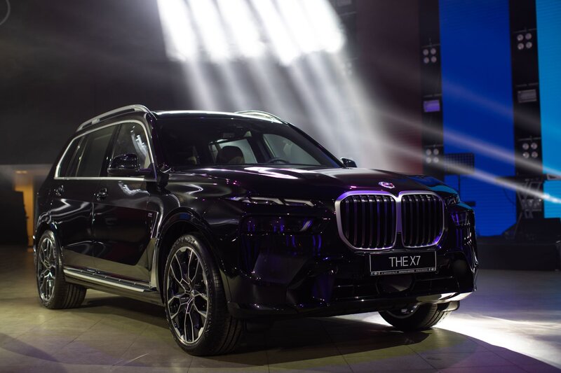 Yeni BMW 7 Seriya və BMW X7 modelləri Azərbaycanda təqdim olundu - FOTO/VİDEO