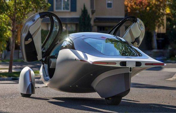 Aylarla elektrik enerjisinə ehtiyacı olmayacaq elektromobillər gəlir – Foto