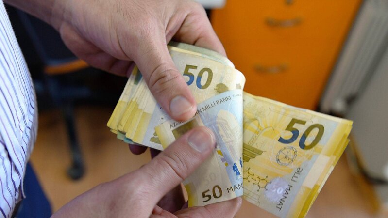 Azərbaycanda bu şəxslər 4000 manatadək cərimələcək