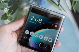 "Motorola" yeni qatlanan smartfonlar təqdim edib – Razr 40 və Razr 40 Ultra