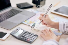 İşəgötürənin sığortaçı şirkətə ödədiyi vəsaitə görə işçi gəlir vergisi ödəməlidirmi?