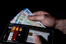 Azərbaycanda mobil operatorların gəlirləri açıqlandı
