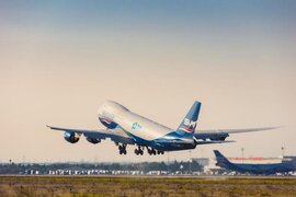 Azərbaycanın yükdaşıma aviaşirkət Los Anceles Hava Limanına həftəlik marşrut açır
