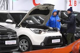 Rusiyada yeni minik avtomobillərinin satışı 59% azalıb