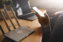 Beynəlxalq internet xəttində iki böyük qəza oldu
