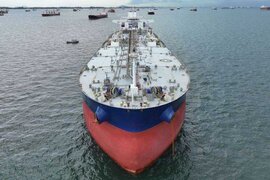 Azərbaycanın gəmiçilik tarixində bir ilk - ən çox yükgötürmə qabiliyyyətinə malik tanker istismara v