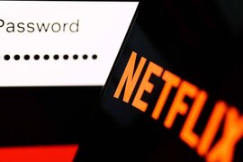 "Netflix" parolu digər istifadəçilərlə paylaşmağı qadağan edib