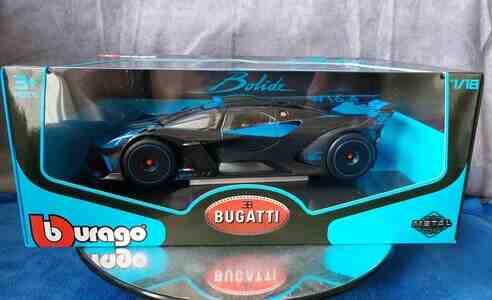 Коллекционная модел Bugatti Bolide W16.4 blue carbon 2020