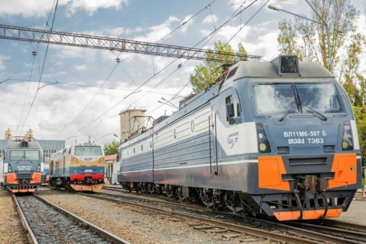 Azərbaycanda zəlzələyə görə dəmir yol infrastrukturuna baxış keçirir