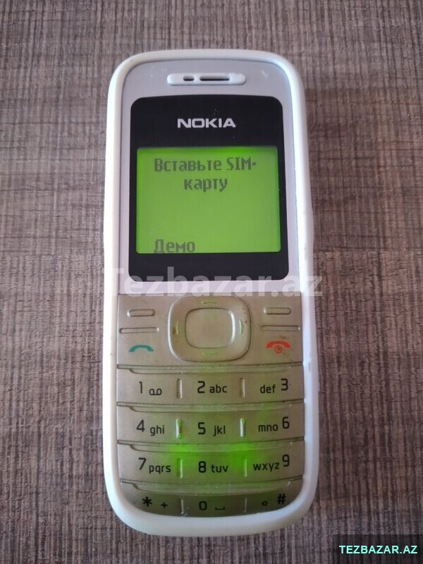 Nokia model:1200 yaxshi veziyyetde (orijinaldir)