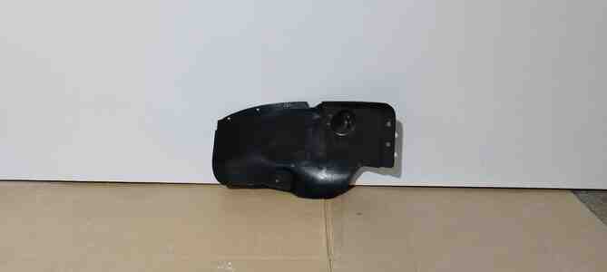 Hyundai Elantra 2021-2023 arxa qanad altlığı Hyundai Elantra 2021-2023 arxa qanad altlığı