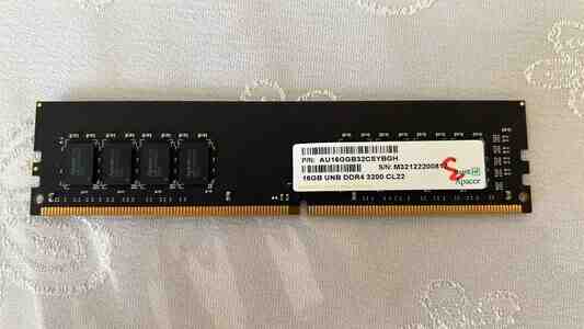 Operativ yaddaş Apacer 16 RAM DDR4 3200