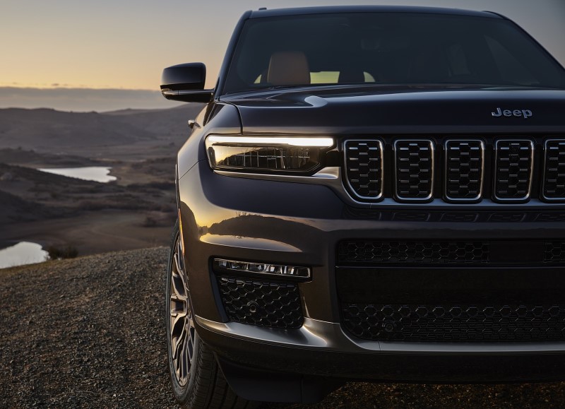 Yeni Jeep Grand Cherokee - TEZLİKLƏ AZƏRBAYCANDA