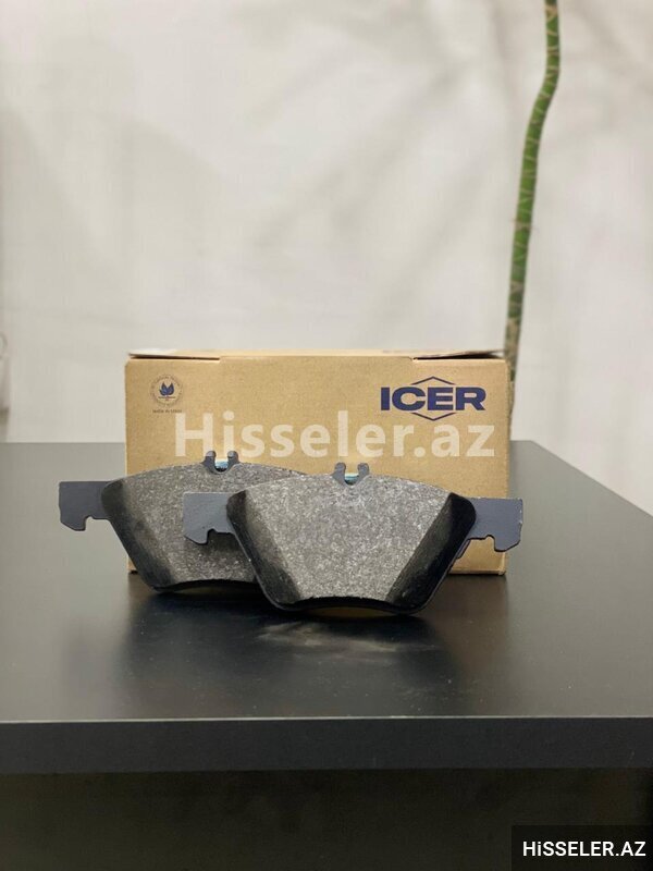 Mercedes W210 (2.7/3.2) Qabağ Əyləc Bəndləri Icer Mercedes W210 (2.7/3.2) Qabağ Əyləc Bəndləri Icer