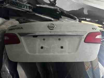 Nissan sentra yük yeri kapotu Nissan sentra yük yeri kapotu