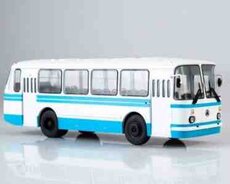 Модел автобуса ЛАЗ-695Н
