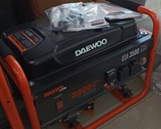 Generator Daewoo 3.2 kVt kreditlə Faizsiz
