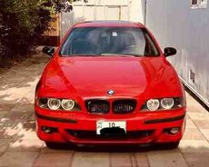 BMW 528, 2000 il