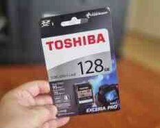 Toshiba Excerio Pro 128 Gb U-3 Klass10 SD Yaddaş kartı V30