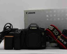Fotoaparat Canon 5D