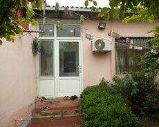 Əmircanda 2 otaqlı həyət evi satılır