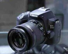 Canon 250D