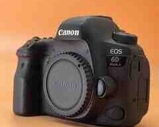 Canon 6D Mark lI Body