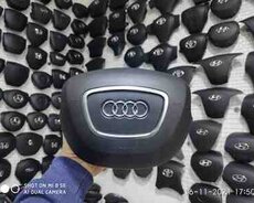 Audi Q7 airbag