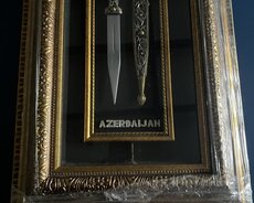 Gözəl bir divara asmalıq kiçik tablo Azərbaycan bıçağı