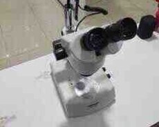 Mikroskop Ak12