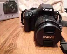 Fotoaparat Canon 4000D