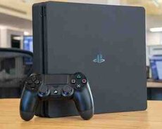 PlayStation 4 850GB Slim 1 controller