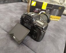 Nikon d7500