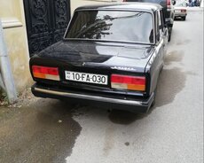 10 Fa 030 qeydiyyat nişanı satilir