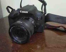 Fotoaparat Canon 800d