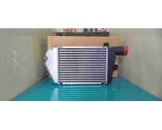 Mitsubishi L200 turbo radiatoru