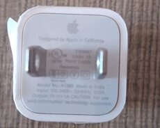 Apple iphone qutusundan cixan (original ) adapteri