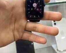 Apple Watch Series 5 Aluminum Space Black 44mm