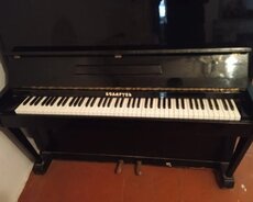 Piano qara Belarus