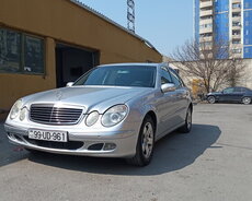 Mercedes E240