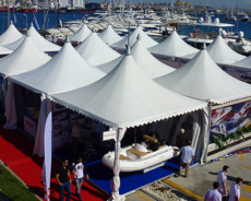 Təqdimat üçün çadır