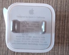 Apple iPhone X qutusundan cixan orijinal adapter bashligi