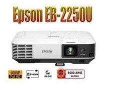 Proyektor Epson EB 2250U