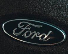 Ford Доступно обслуживание запасных частей