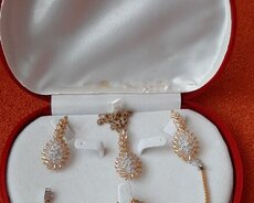 Qızıl dəst satılır