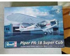 Piper PA-18 Super Cub plastik model dəsti