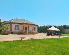 Bağ evi kirayə verilir gündəlik