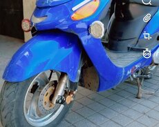 Təcili Moped Moon satilir
