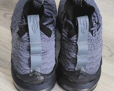 Nike ayaqqabı Təzə