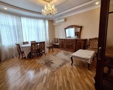 Koroğlu Rəhimov Ev satilir